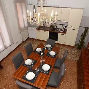  Appartement Classic House Italie